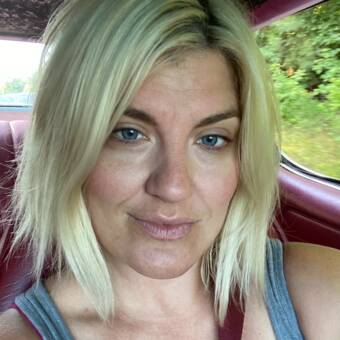 The avatar of Stephanie