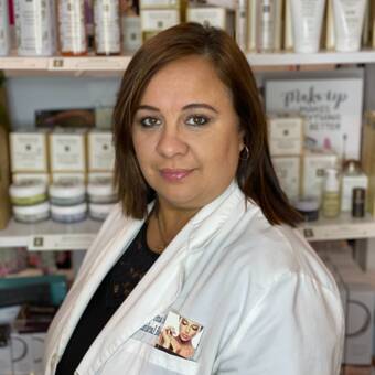 Awatar – Lena, FNP-C, MS