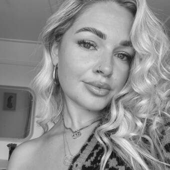 Daisy May F