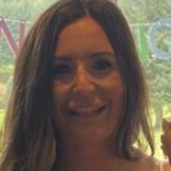 The avatar of Ashley 