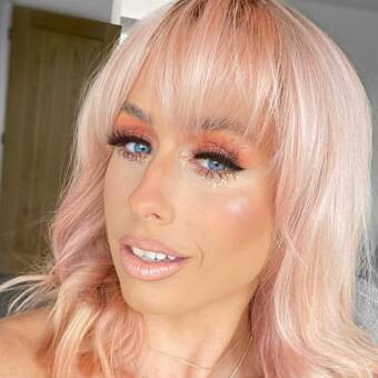 The avatar of Rachel