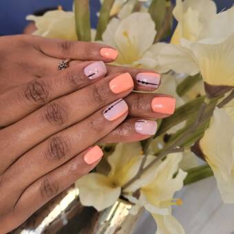 Henkilön Esther avatar