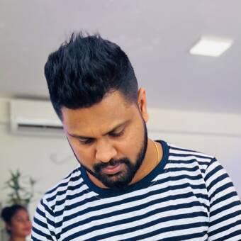 The avatar of Dinesh