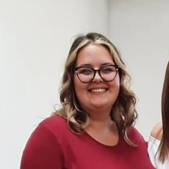 次のアバター： Elizabeth