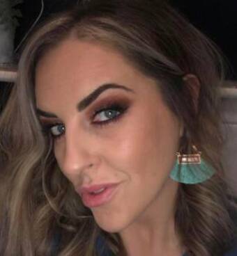 The avatar of Tracey 