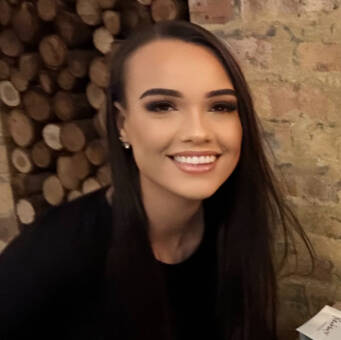 The avatar of Bianca 