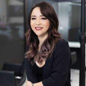 The avatar of Nicole