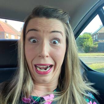 The avatar of Lindsay