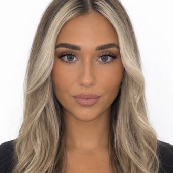 Yasmin T