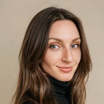 The avatar of Monika