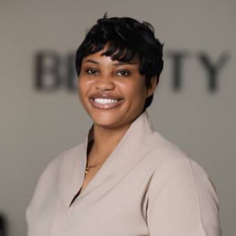 The avatar of Gloria