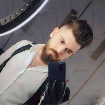 Аватарът на Yousef