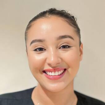 次のアバター： Danielle