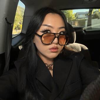 The avatar of Issabella