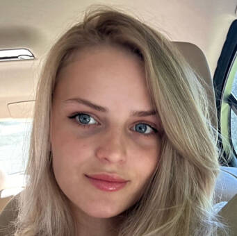 The avatar of Oksana