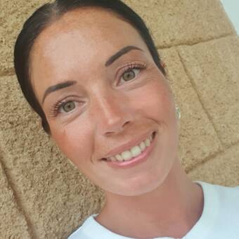 The avatar of Rebecca