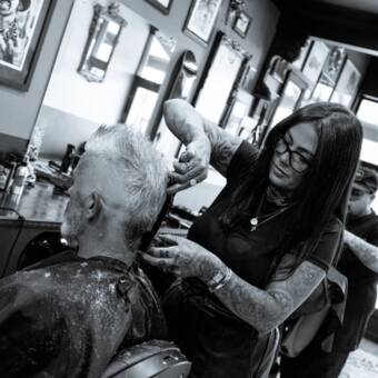 The avatar of KARLEY