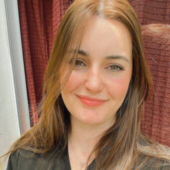 Henkilön Sabrina avatar