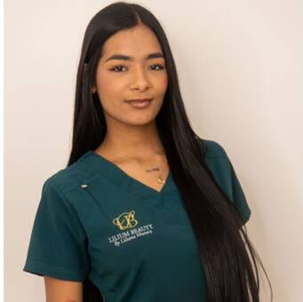 次のアバター： Manuela