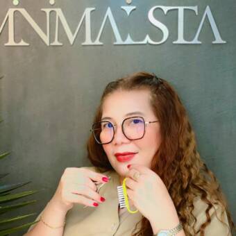 The avatar of Malou
