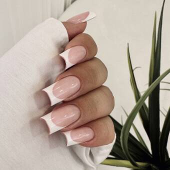 الصورة الرمزية لـ Βρουλα