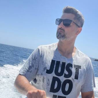 Henkilön Ahmad avatar