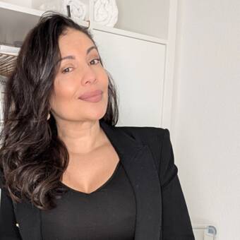 The avatar of Karlla