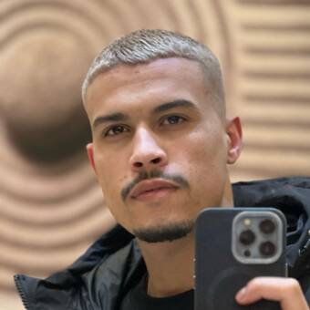 الصورة الرمزية لـ Mourad
