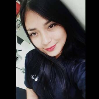 次のアバター： Katherine