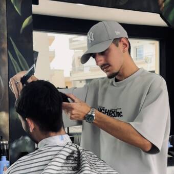 Аватарът на Lampros