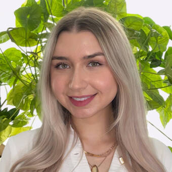 The avatar of Caroline