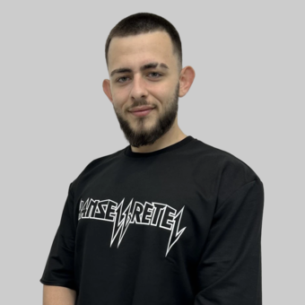 The avatar of Miroslav