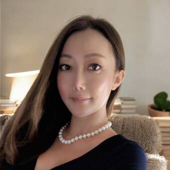 次のアバター： Michelle