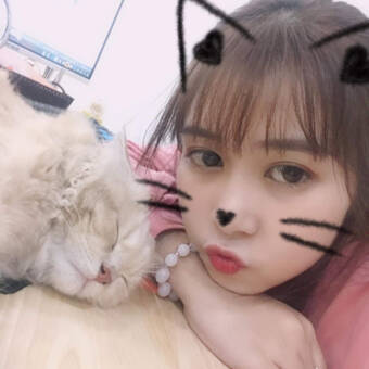 الصورة الرمزية لـ Annie