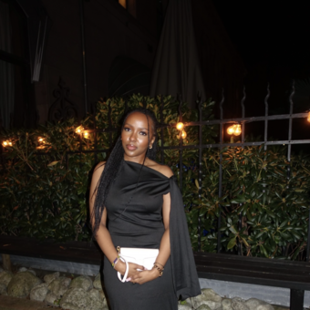 The avatar of Lauryn