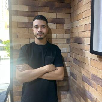 The avatar of Waseem
