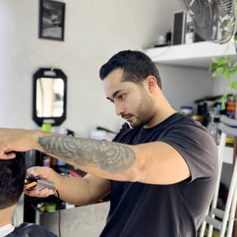 The avatar of Carlos