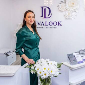 The avatar of Cristina