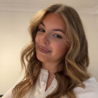 The avatar of Phoebe