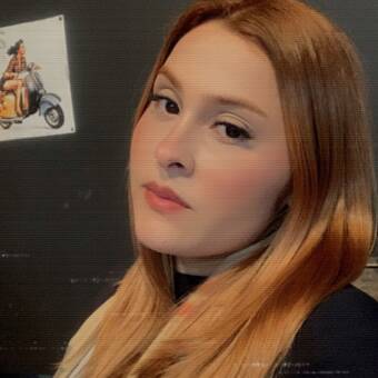 The avatar of Sarah