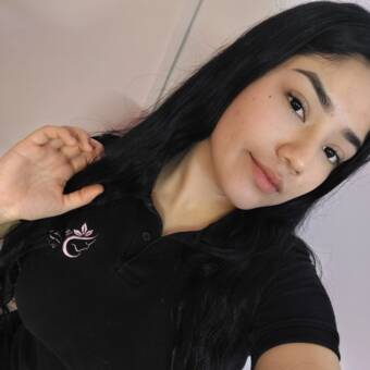 الصورة الرمزية لـ Dayana