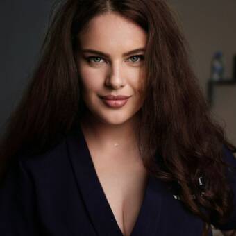 The avatar of Vika