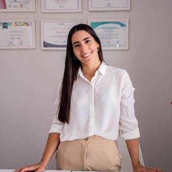 次のアバター： Micaela