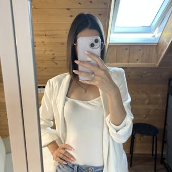 Henkilön Nolwenn avatar