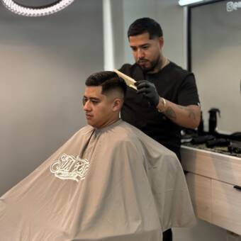 Angelpseudoportretas