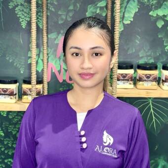 The avatar of Rachelle