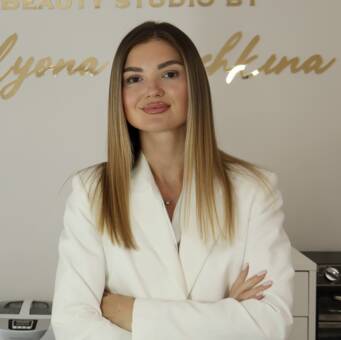 The avatar of Alyona