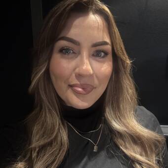 The avatar of Shelbie