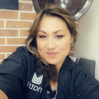 The avatar of Theresa