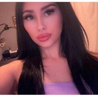 The avatar of Alexis T